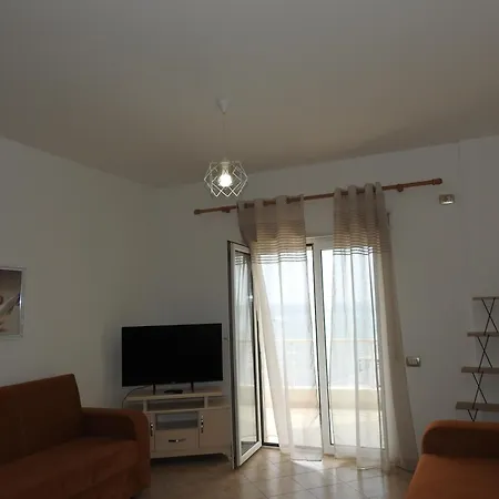 Xhoi Apartament *