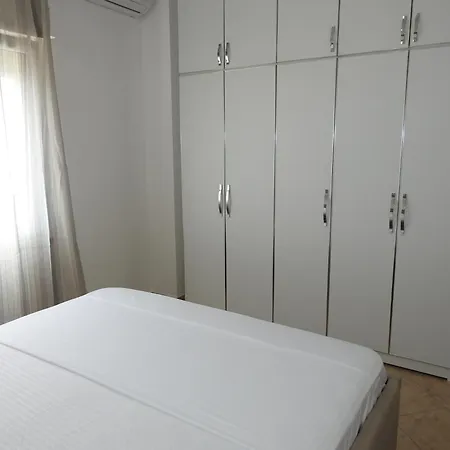 Xhoi Apartament
