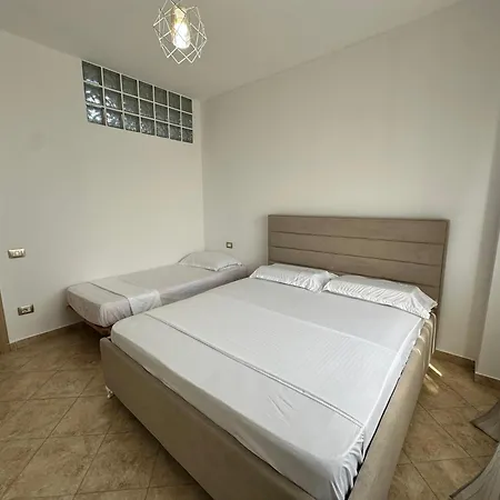 Xhoi Apartament *